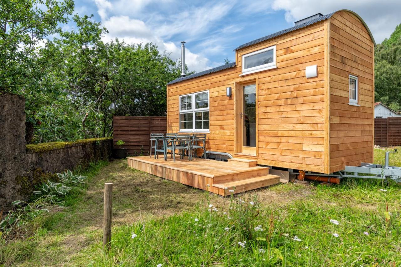 Enchanting Tiny House With Wood Burner And Hot Tub In Cairngorms Ballater Exterior photo